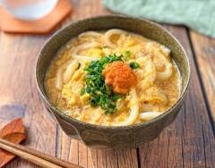 5分で完成♪アツアツとろ～り！とろたま鮭明太うどん